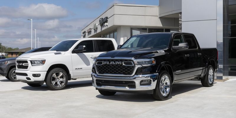 Frena il mercato dell’auto in Europa, Stellantis sottoperforma