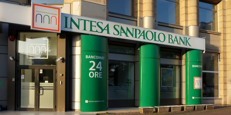 Banche, utile ancora in crescita nonostante tassi più bassi
