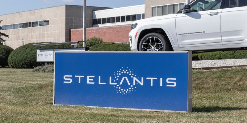 Stellantis, Tesla asso nella manica per rispetto norme su emissioni