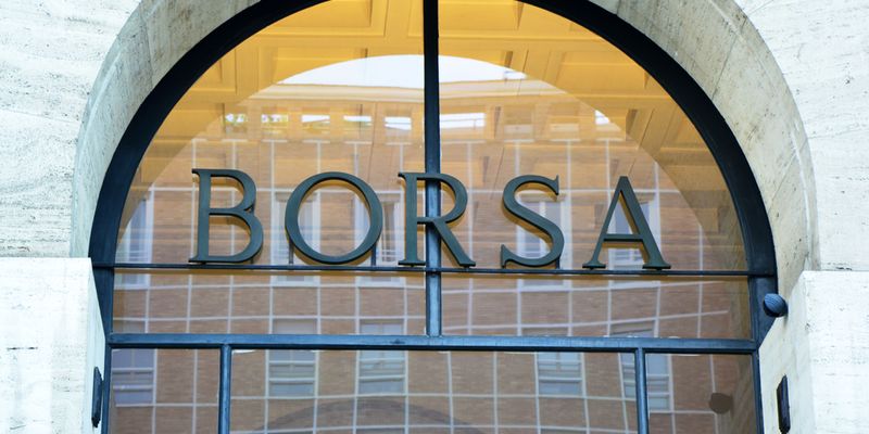 Ftse Mib appesantito da effetto cedole per oltre €7,3 mld