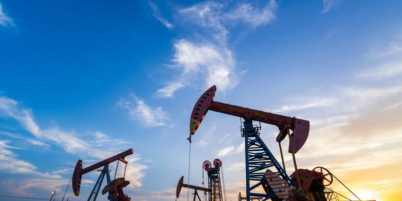 Petrolio in picchiata sul ritorno della produzione in Libia