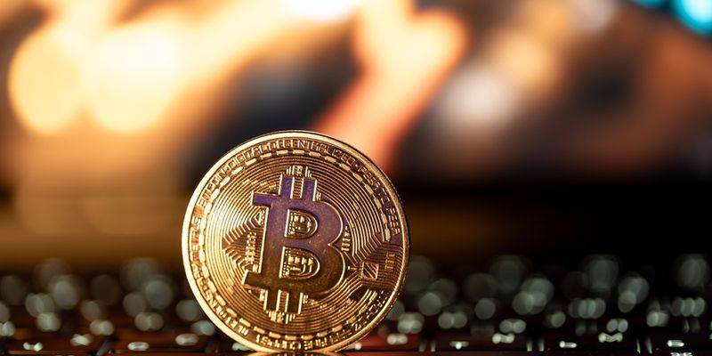 Trump infiamma il Bitcoin, forti acquisti da BlackRock