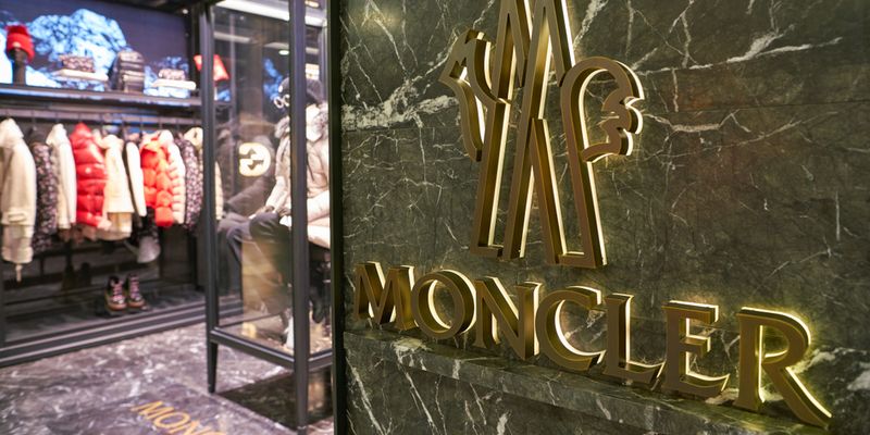 Moncler, 2023 convincente e gli analisti alzano i target price