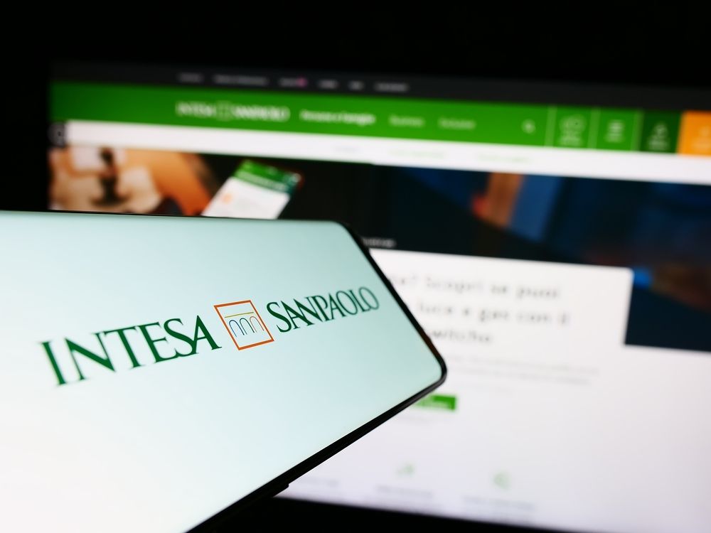 Intesa Sanpaolo smentisce acquisto quota in Generali di Caltagirone