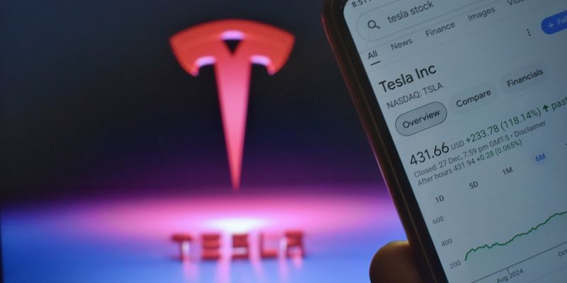 Tesla, tempo di trimestrale: le previsioni degli analisti