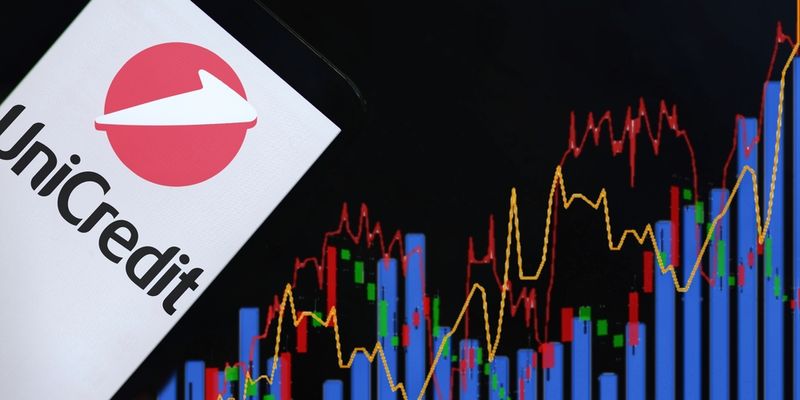 UniCredit, la corsa rallenta secondo Intesa Sanpaolo