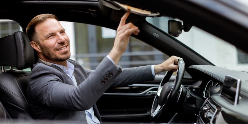 Certificate: puntare sul settore auto USA con un rendimento fino al 14% annuo