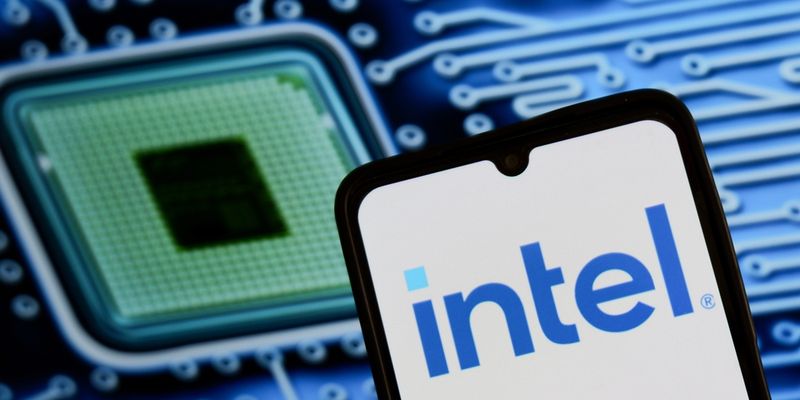 Intel resta una scommessa ad alto rischio