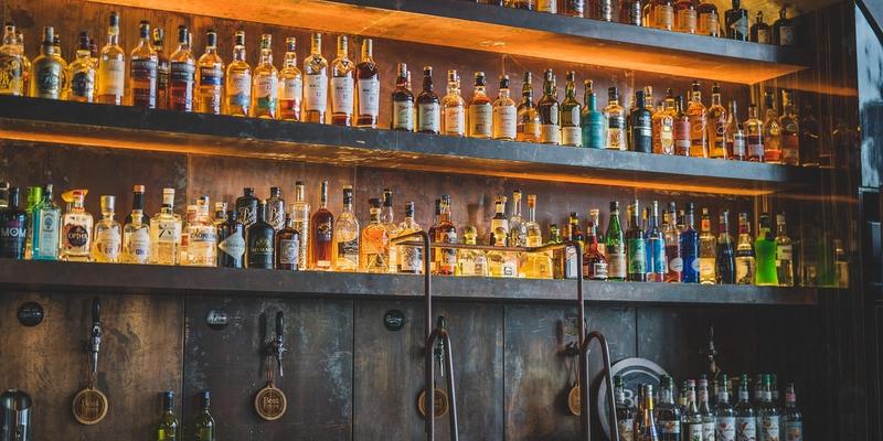 Dry January contagia la Borsa: analcolici avanti, alcolici in affanno