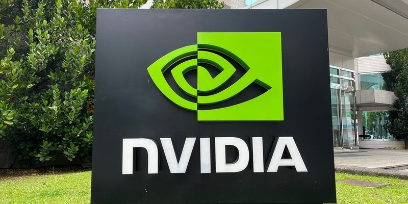 Nvidia riparte verso la Cina. BofA scommette sulle azioni a 700 dollari