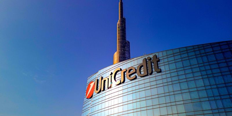 Unicredit: l’utile cresce dell’8% in linea con le stime