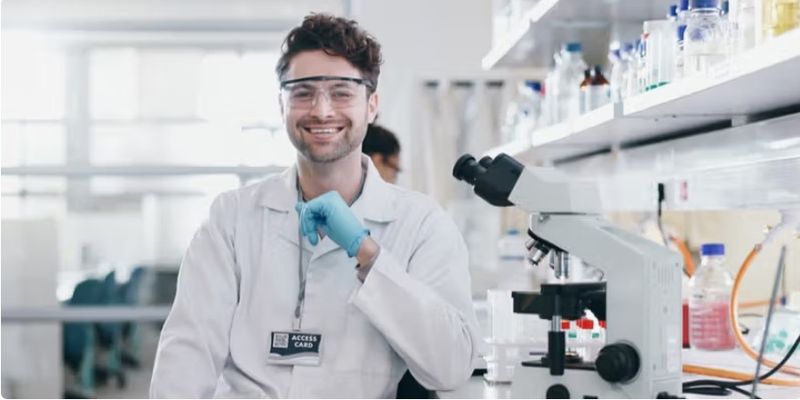 Eli Lilly scommette sulle malattie renali genetiche: accordo con Ascidian