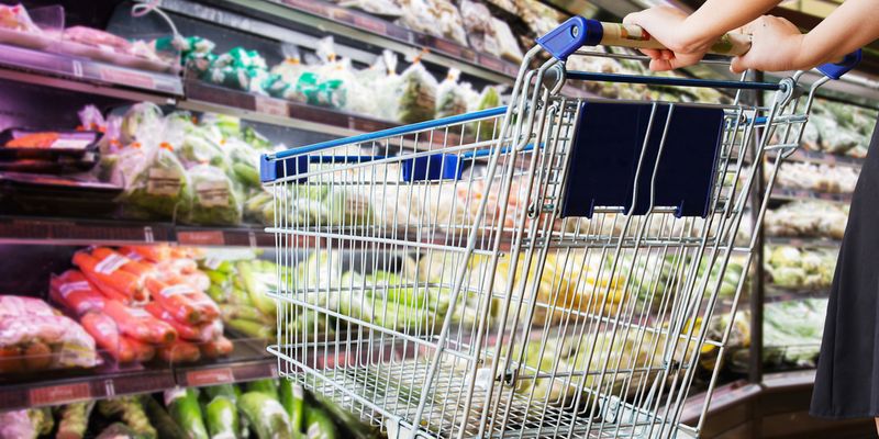 Zona euro, inflazione vicina al 2%. Nuovi tagli dei tassi in arrivo per la BCE?
