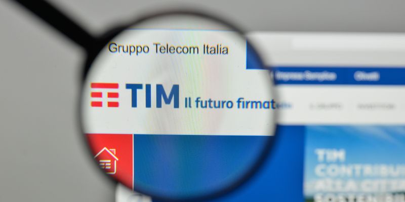 Tim alla prova dei conti dopo i record della controllata in Brasile