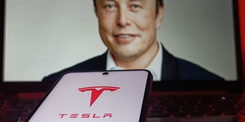 Tesla, nuovo crollo delle vendite in Europa