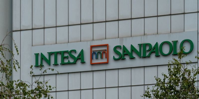 Intesa Sanpaolo, vigilia di trimestrale: le previsioni degli analisti