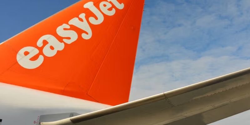 EasyJet decolla dopo rilancio del fondo Apollo
