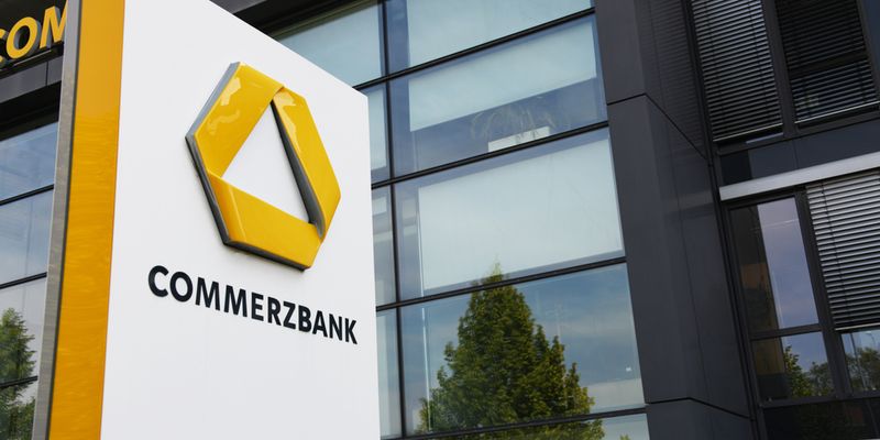 Commerzbank: via alla privatizzazione, ma conviene puntare su Mps