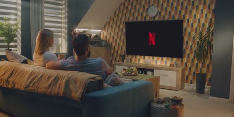 Warner Bros, utili e ricavi in calo nel trimestre mentre Paramount alza l’offerta