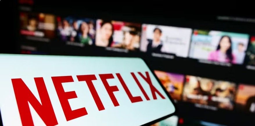 Netflix favorita nella corsa a Warner Bros. Discovery