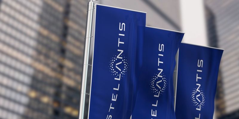 Stellantis soffre la crisi del mercato italiano: vendite in forte calo ad agosto