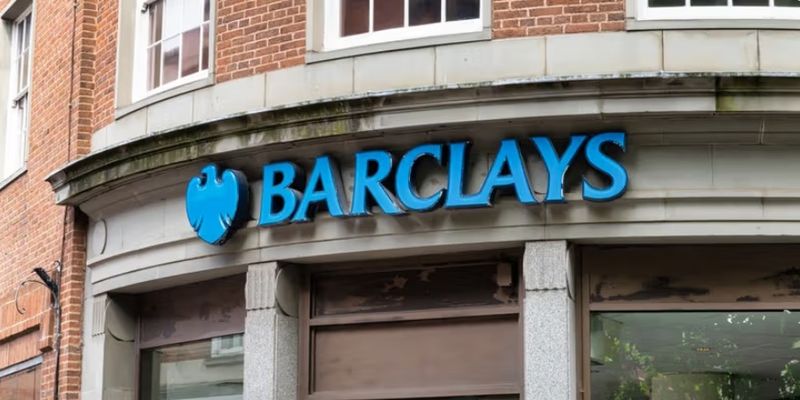 Barclays punta ancora sulle banche italiane nel 2026. Bper Banca la preferita
