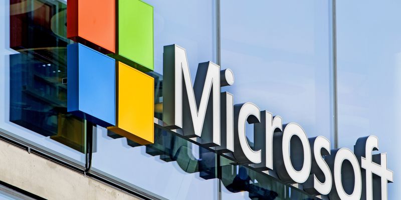 Microsoft: copertura legale ai clienti se l’AI viola il copyright