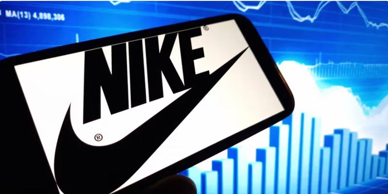 Tonfo per le azioni Nike: pressione sulla redditività