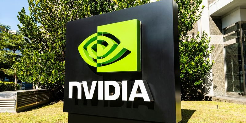 Il chip di Amazon non fa paura. Gli analisti alzano i target di Nvidia