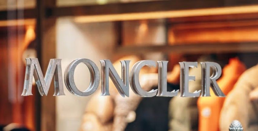 Moncler, JP Morgan e Ubs alzano i target price