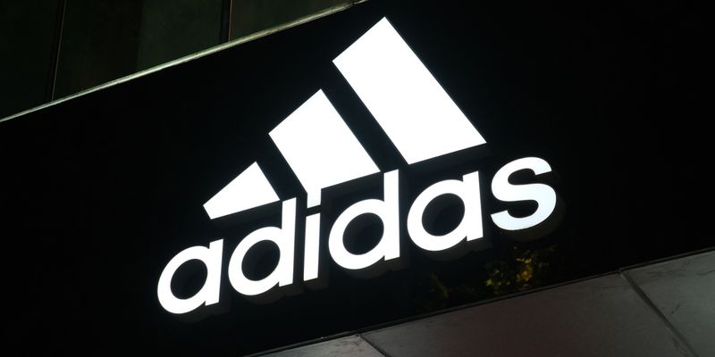 Sorpresa Adidas, che accelera la corsa verso i profitti