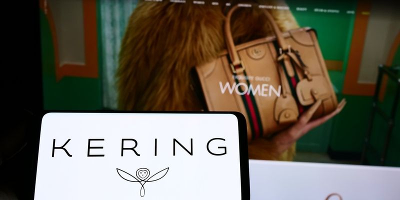 Kering scenderà ancora. E’ troppo presto per comprare