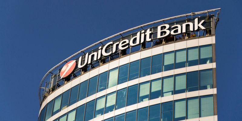 Governo tedesco studia contromossa su Unicredit-Commerzbank