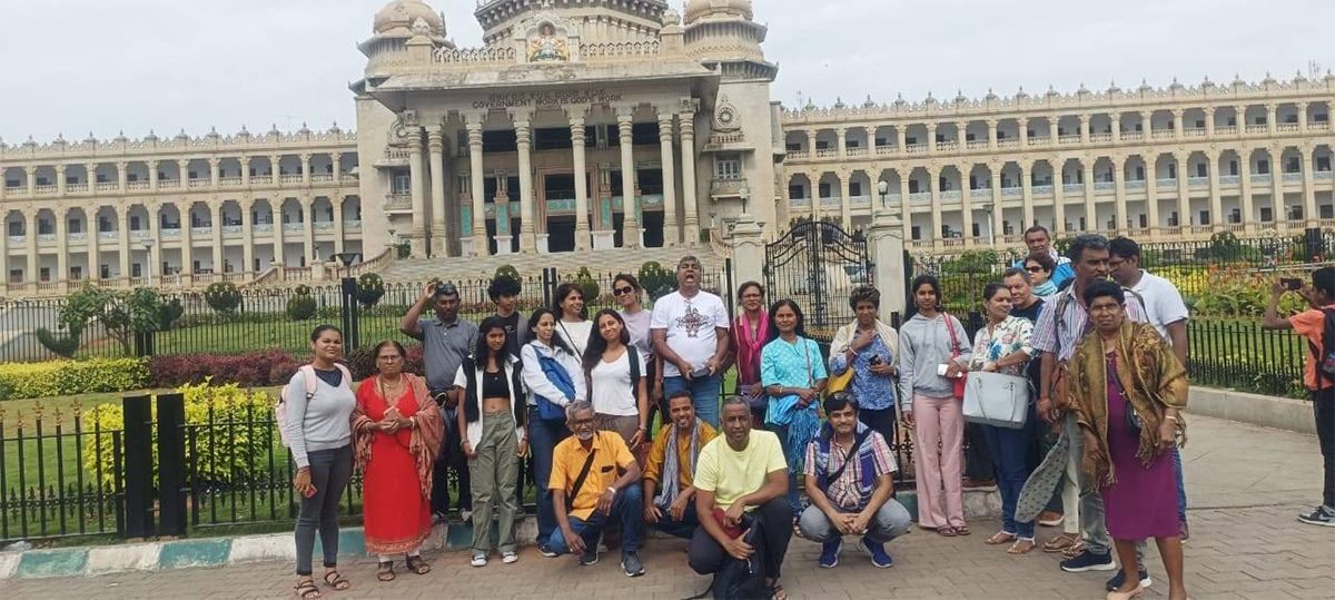 Temple et patrimoine du Tamil Nadu pendant un voyage à moto
