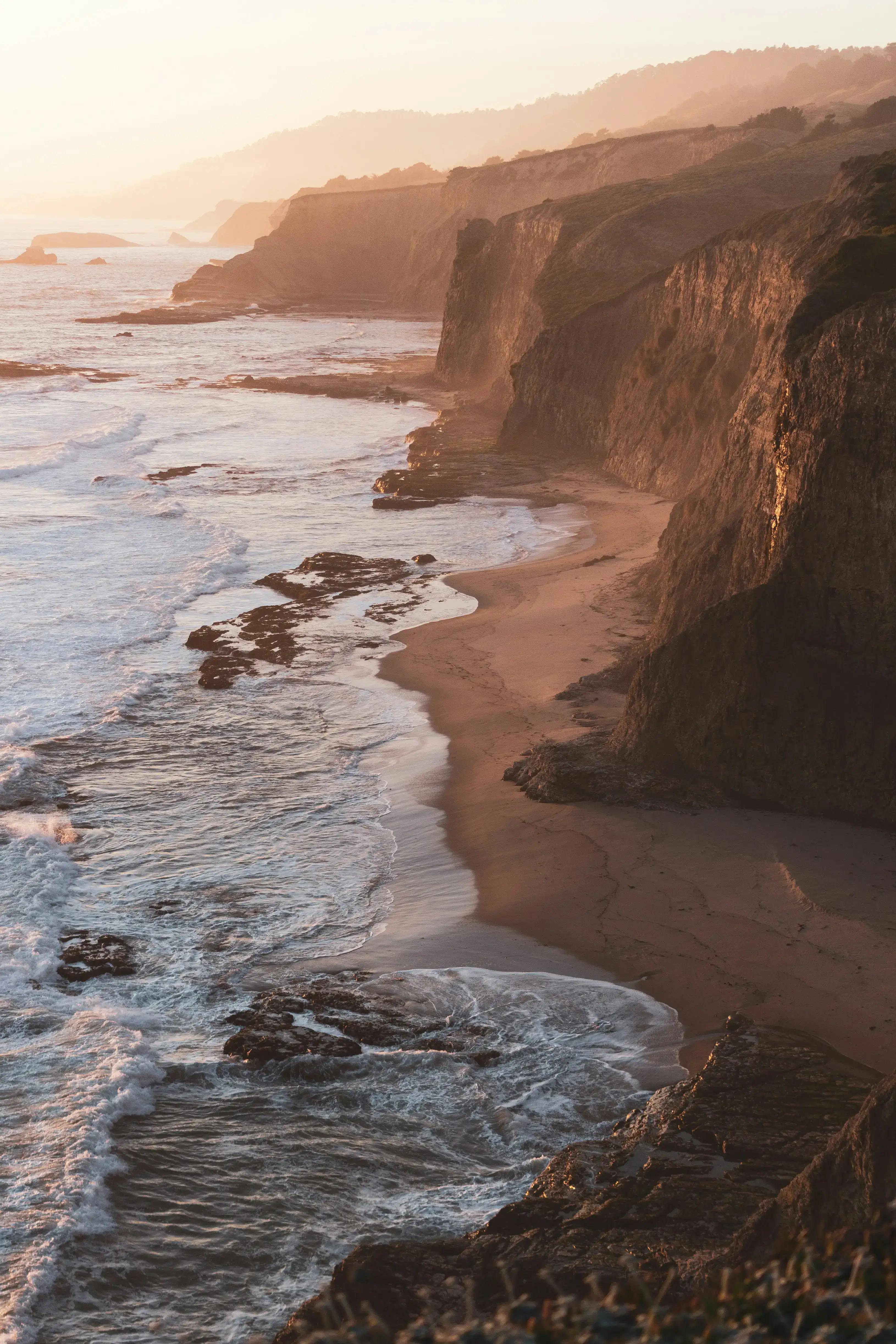 Moto Indian sur la Pacific Coast Highway en Californie
