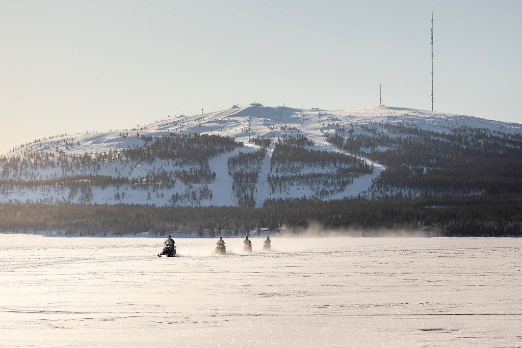 Silence Arctique – Laponie en motoneige électrique