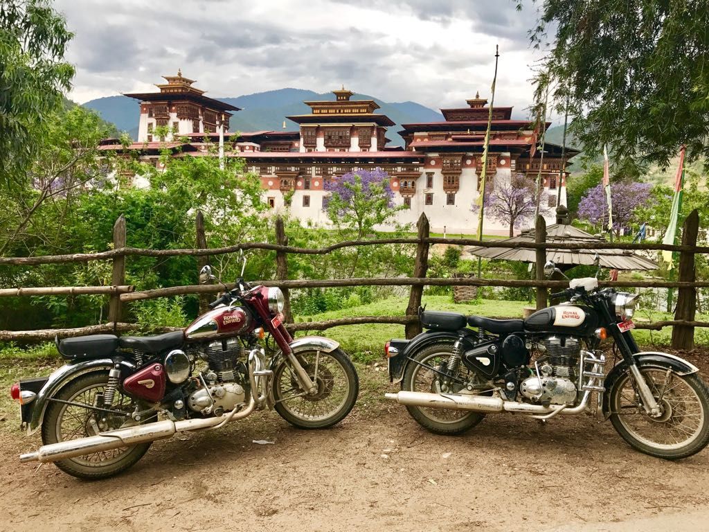 Sur les Routes Sacrées du Bhoutan : 17 jours d'aventure Royal Enfield au cœur de l'Himalaya