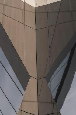 Missing alternative text