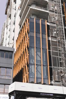 Missing alternative text