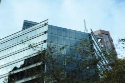 Missing alternative text