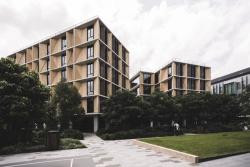 Missing alternative text