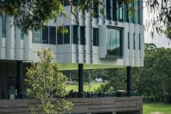 Missing alternative text