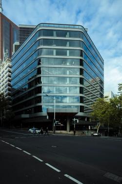 Missing alternative text