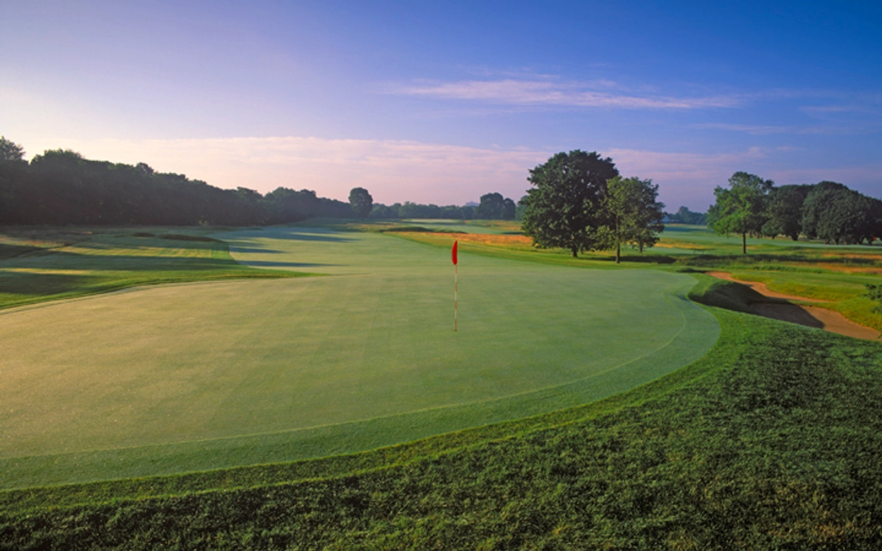 Aurora Country Club Aurora IL  Membership Cost, Amenities, History, What  To Know When Visiting - Country Club Magazine
