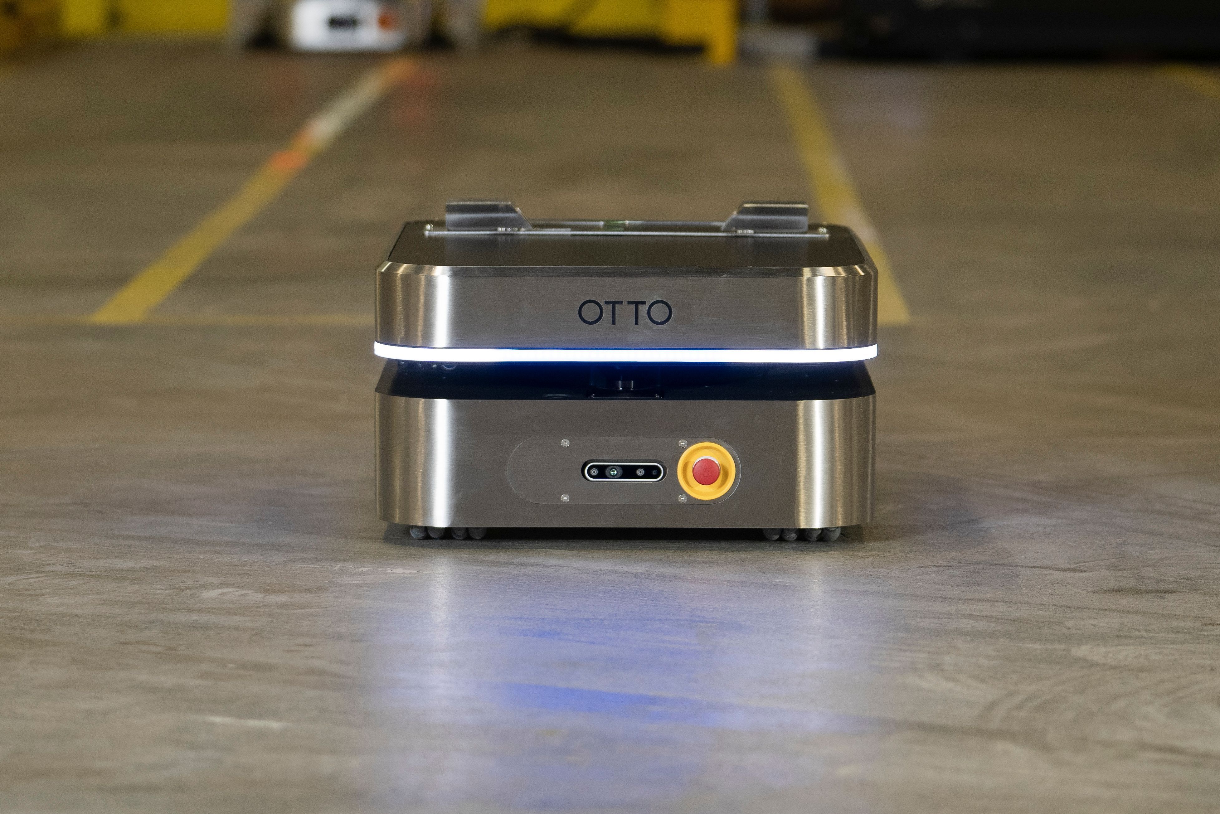 OTTO 100 autonomous mobile robot on factory floor.