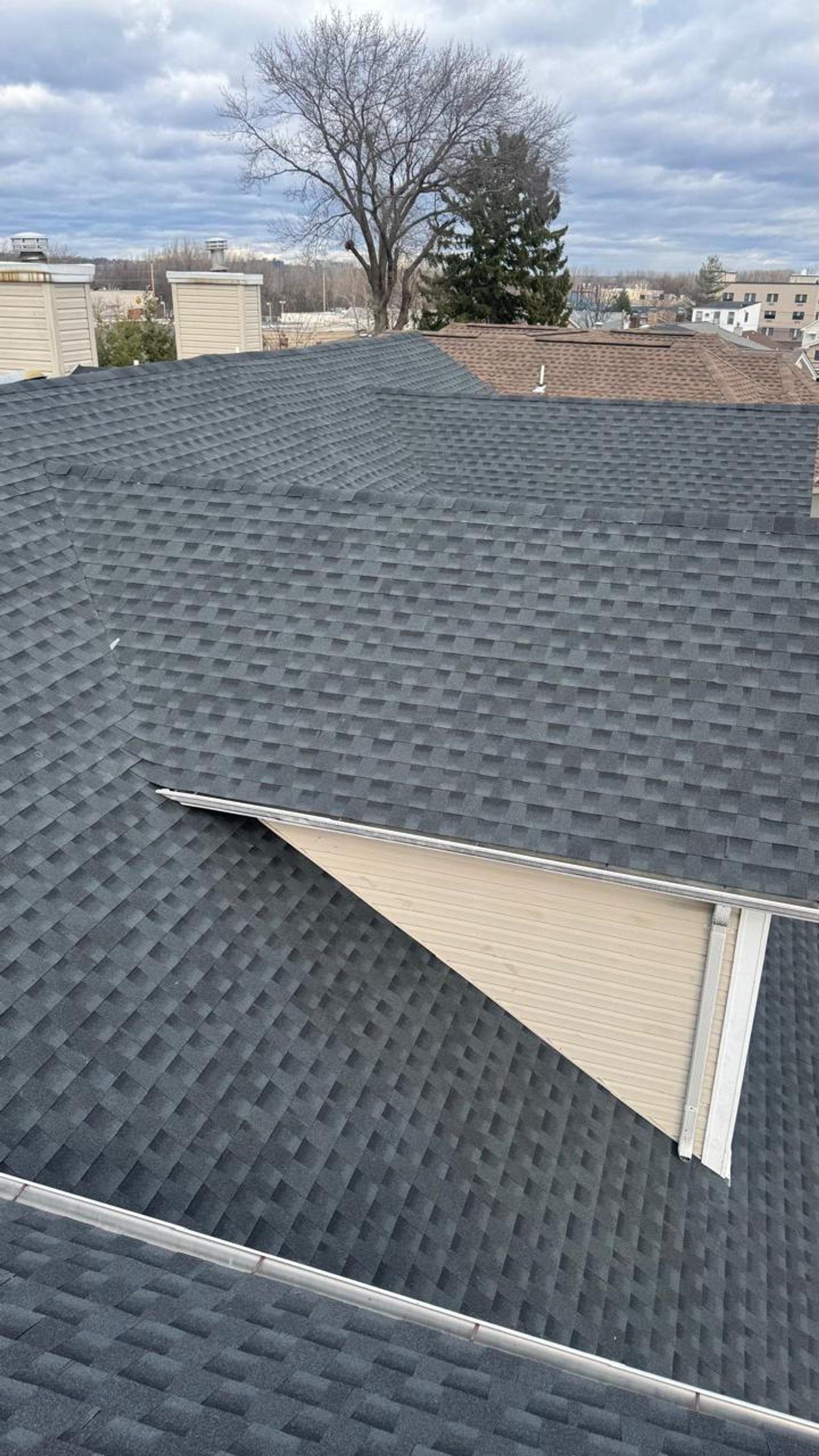 Sagging Roof Sections in New Jersey: Causes, Dangers, and Fast Solutions