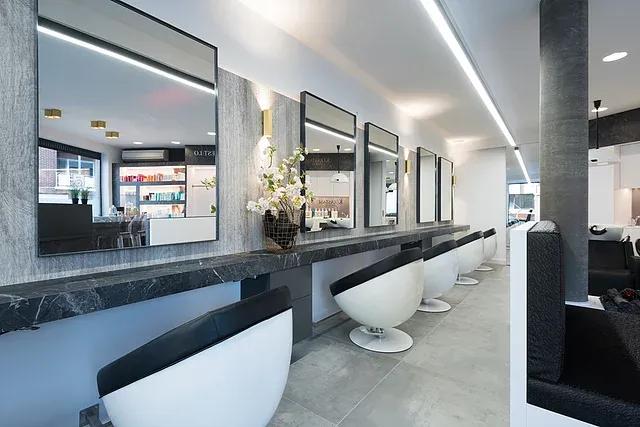 Interieur kapsalon Estilo – stylingstations