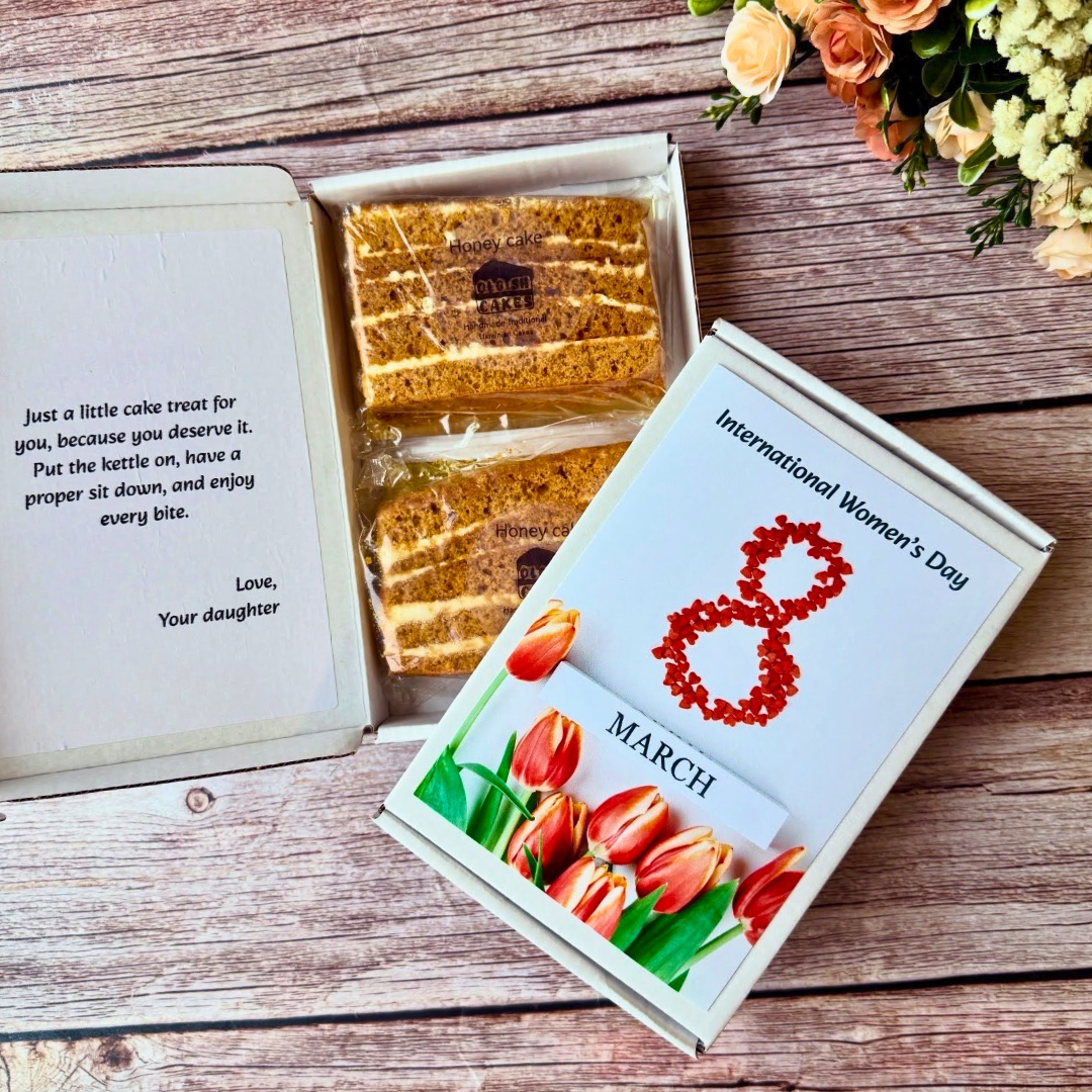Personalised cake in gift box for International Women’s Day