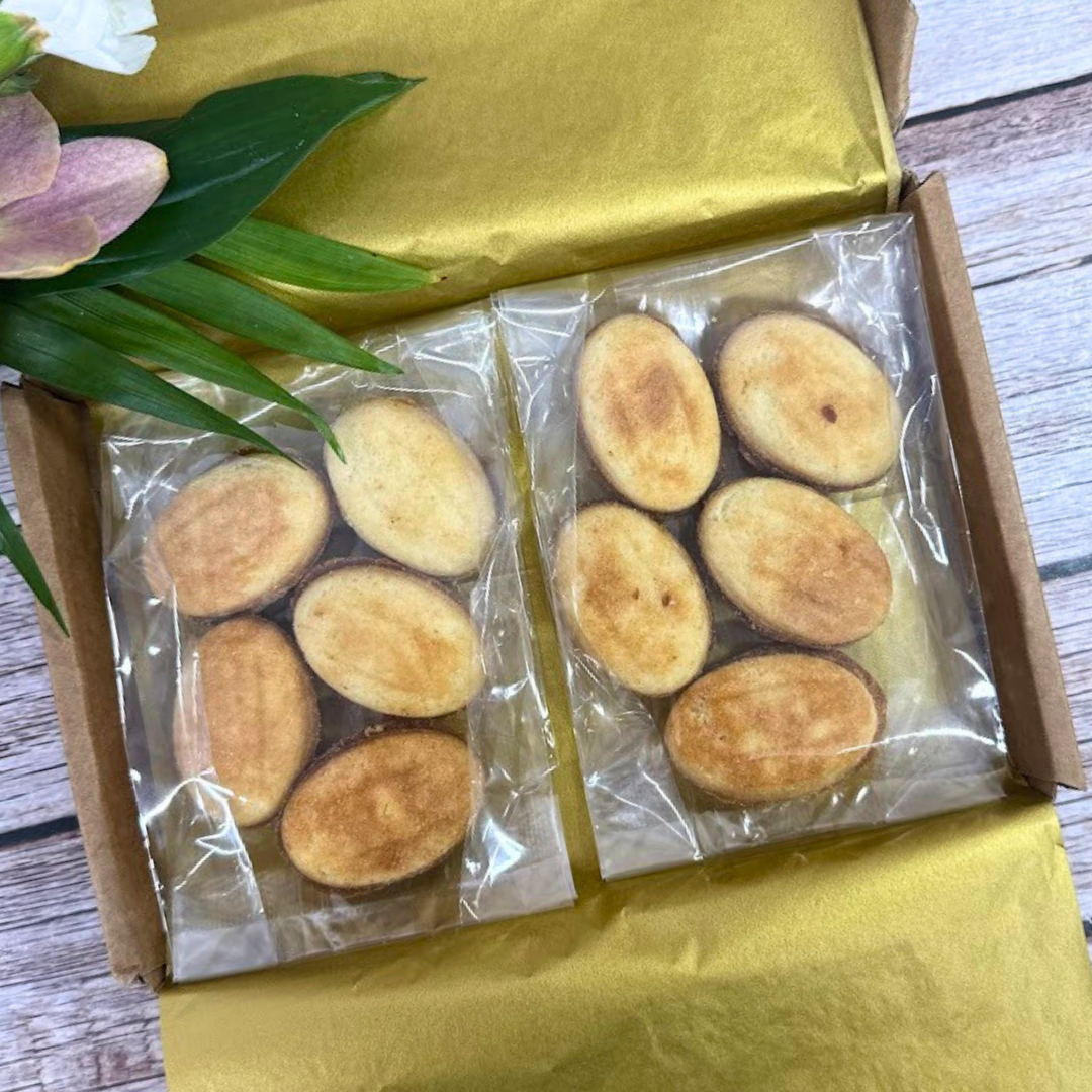 Caramel biscuits in the letterbox