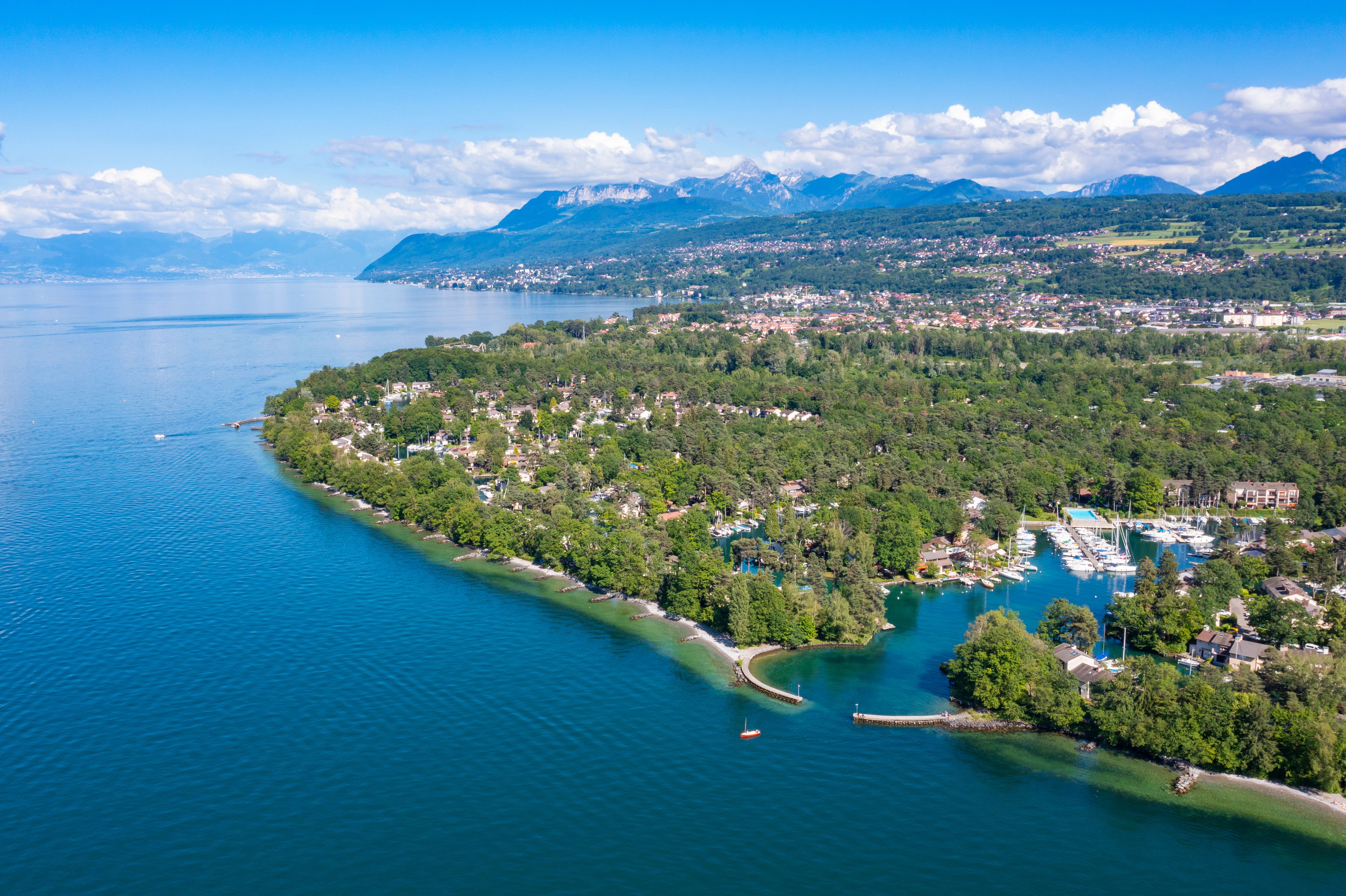 Protecting Geneva Lake: Water Quality, Conservation, and Property Values